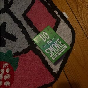 Green 'Do or Smoke' Game